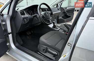 Универсал Volkswagen Golf 2015 в 