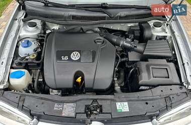 Универсал Volkswagen Golf 2003 в 