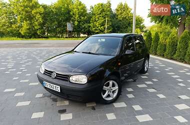 Хэтчбек Volkswagen Golf 1999 в Бучаче