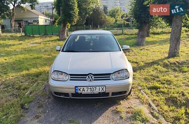 Хэтчбек Volkswagen Golf 2001 в Белой Церкви