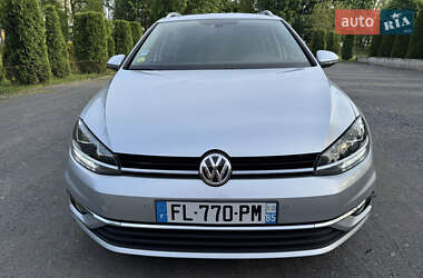 Универсал Volkswagen Golf 2019 в 