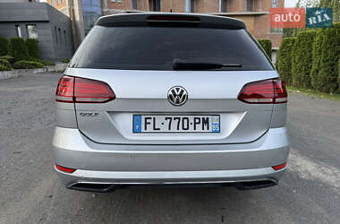 Универсал Volkswagen Golf 2019 в 