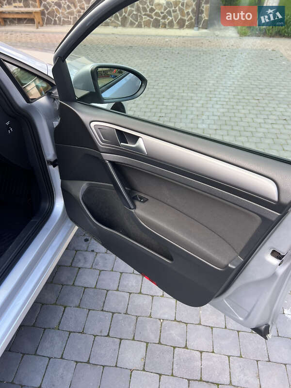 Универсал Volkswagen Golf 2013 в Самборе фото 18 Универсал Volkswagen Golf 2013 в Самборе