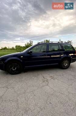 Универсал Volkswagen Golf 2000 в 