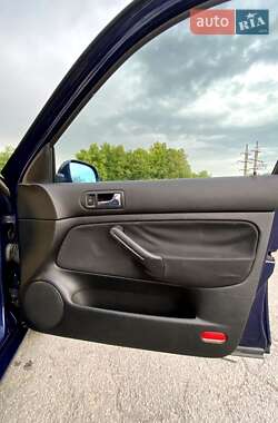Универсал Volkswagen Golf 2000 в 