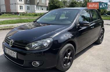 Хэтчбек Volkswagen Golf 2009 в Староконстантинове