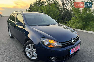 Универсал Volkswagen Golf 2013 в 