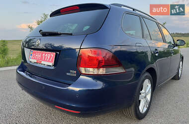 Универсал Volkswagen Golf 2013 в 