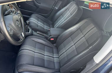 Универсал Volkswagen Golf 2013 в 