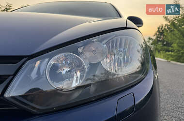 Универсал Volkswagen Golf 2013 в 
