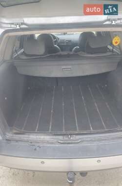 Універсал Volkswagen Golf 2001 в 
