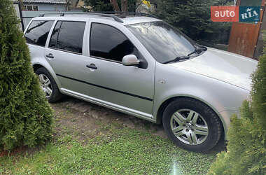 Универсал Volkswagen Golf 2002 в 
