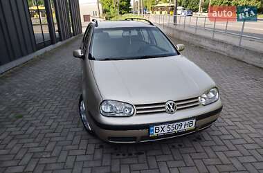 Универсал Volkswagen Golf 2001 в 