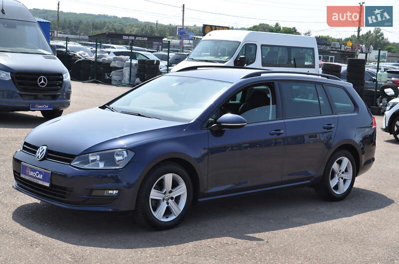 Универсал Volkswagen Golf 2014 в Киеве