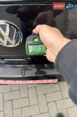 Хэтчбек Volkswagen Golf 2002 в 