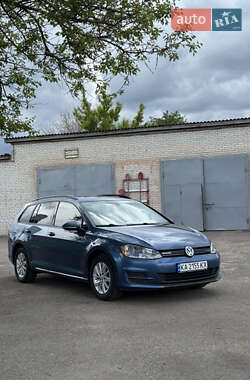 Універсал Volkswagen Golf 2015 в 