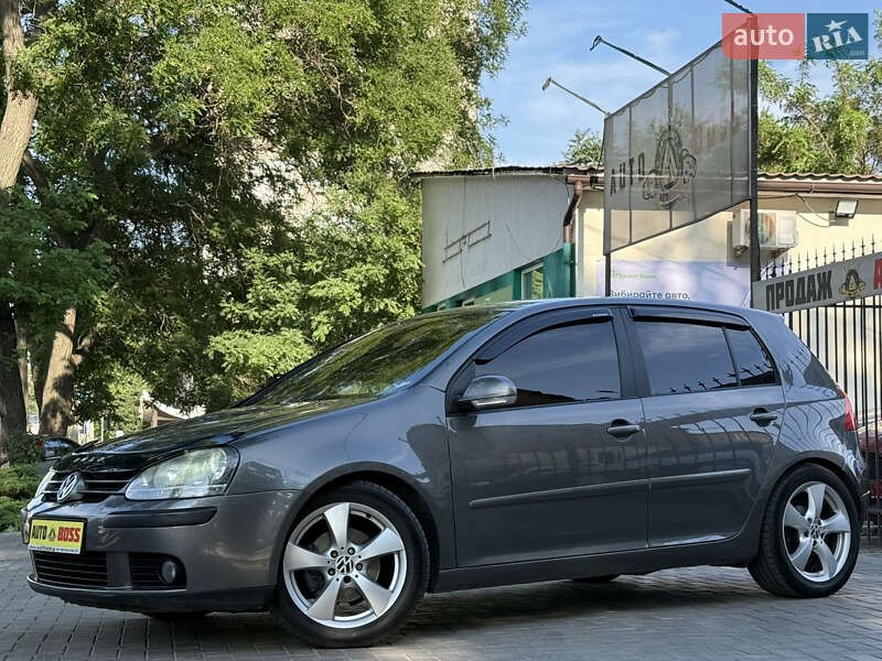 Volkswagen Golf 2005