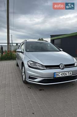 Универсал Volkswagen Golf 2018 в Львове