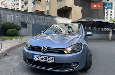 Хэтчбек Volkswagen Golf 2009 в 