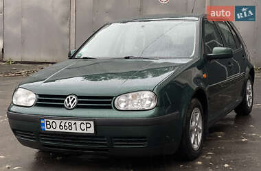 Хетчбек Volkswagen Golf 1999 в Тернополі