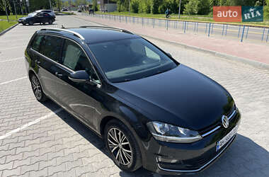Универсал Volkswagen Golf 2016 в 