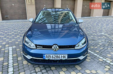 Универсал Volkswagen Golf 2017 в 