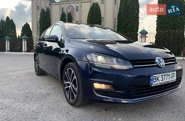 Универсал Volkswagen Golf 2015 в 