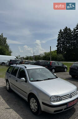 Універсал Volkswagen Golf 2000 в 