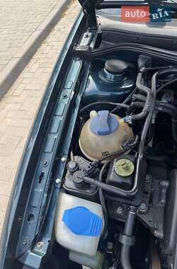 Универсал Volkswagen Golf 2002 в 