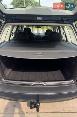 Универсал Volkswagen Golf 2002 в 