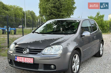 Хэтчбек Volkswagen Golf 2008 в Виннице