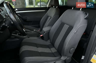 Хэтчбек Volkswagen Golf 2008 в 