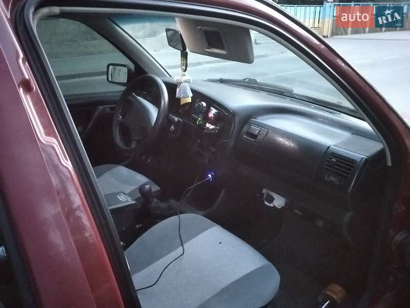 Хэтчбек Volkswagen Golf 1993 в Тернополе
