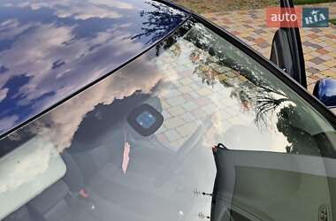 Хэтчбек Volkswagen Golf 2008 в 