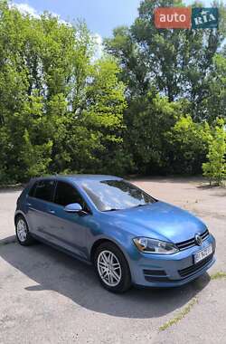 Хетчбек Volkswagen Golf 2015 в Кременчуці