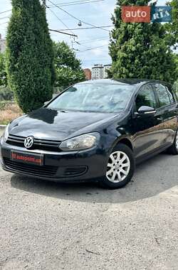Хэтчбек Volkswagen Golf 2011 в Сумах