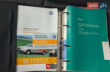 Хетчбек Volkswagen Golf 2006 в 