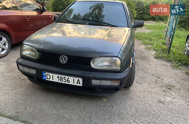 Хэтчбек Volkswagen Golf 1993 в 