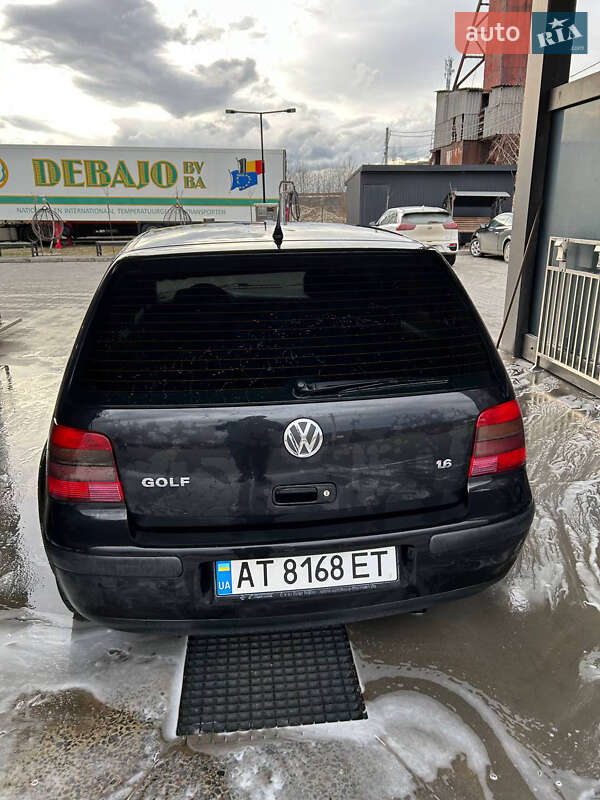 Хетчбек Volkswagen Golf 2000 в Івано-Франківську