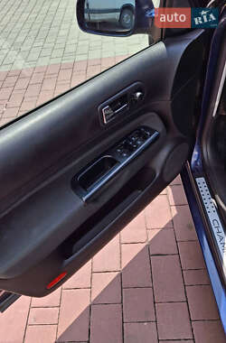 Хэтчбек Volkswagen Golf 2002 в 