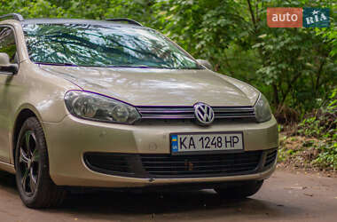 Универсал Volkswagen Golf 2012 в 