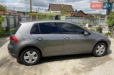 Хэтчбек Volkswagen Golf 2013 в Киеве