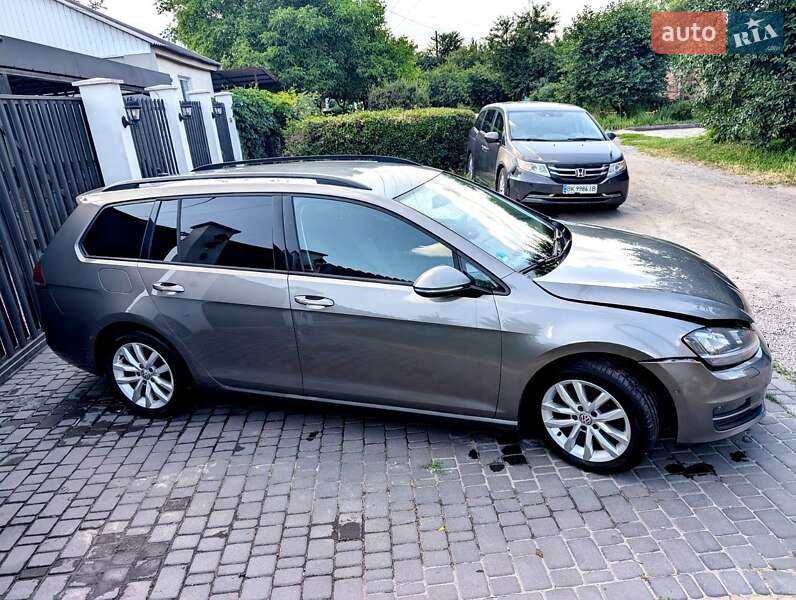 Универсал Volkswagen Golf 2013 в Каменском фото 8 Универсал Volkswagen Golf 2013 в Каменском