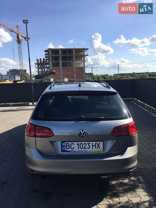 Универсал Volkswagen Golf 2014 в Львове