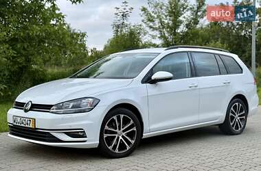 Універсал Volkswagen Golf 2018 в Стрию