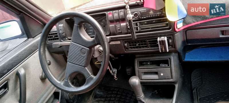 Хетчбек Volkswagen Golf 1986 в Смілі