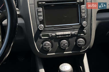 Хетчбек Volkswagen Golf 2006 в 