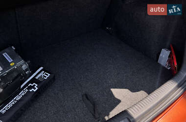 Хетчбек Volkswagen Golf 2006 в 