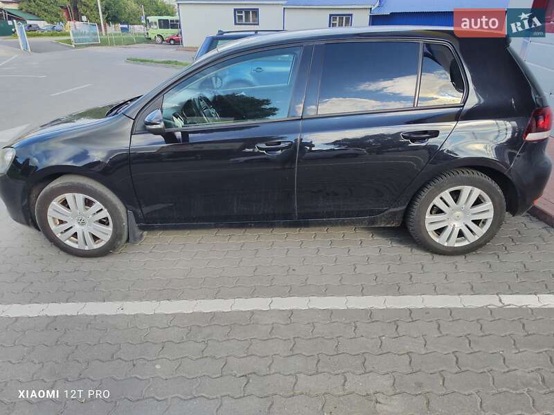 Хетчбек Volkswagen Golf 2010 в Хмельницькому