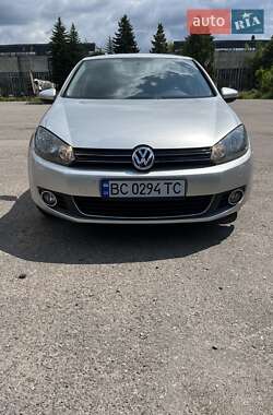 Хэтчбек Volkswagen Golf 2012 в Львове